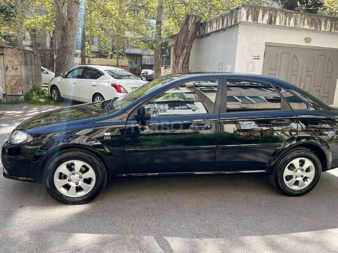 Chevrolet Lacetti-3