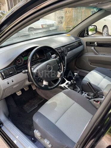 Chevrolet Lacetti-6