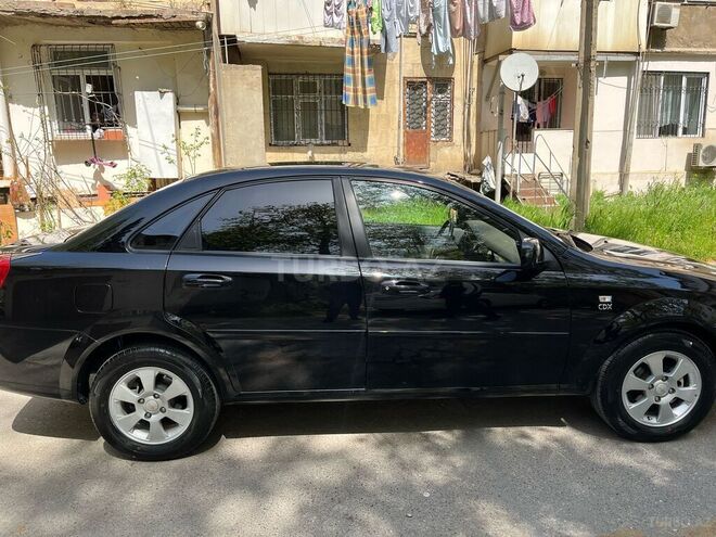 Chevrolet Lacetti-2