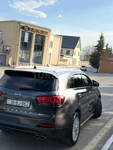 Kia Sorento 2017, 257,495 km - 2.4 l - Qusar