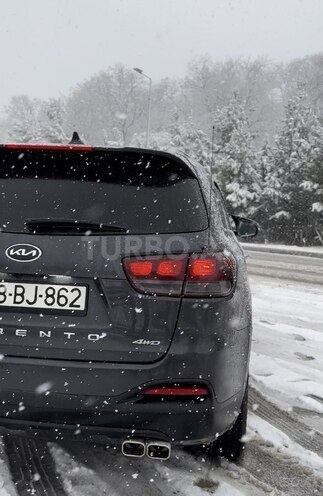 Kia Sorento 2017, 257,495 km - 2.4 l - Qusar