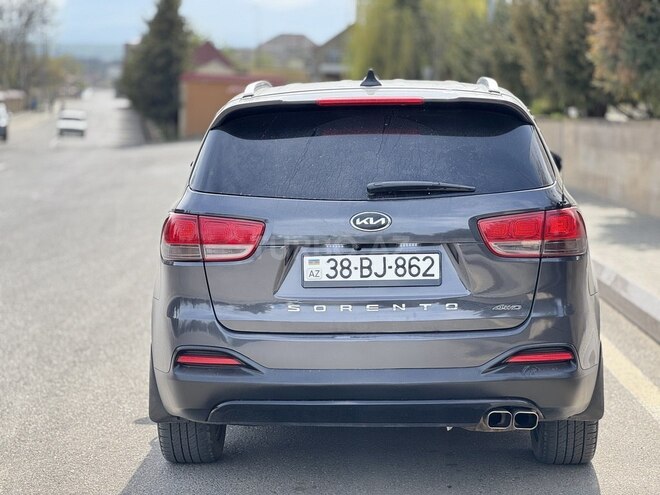 Kia Sorento 2017, 257,495 km - 2.4 l - Qusar