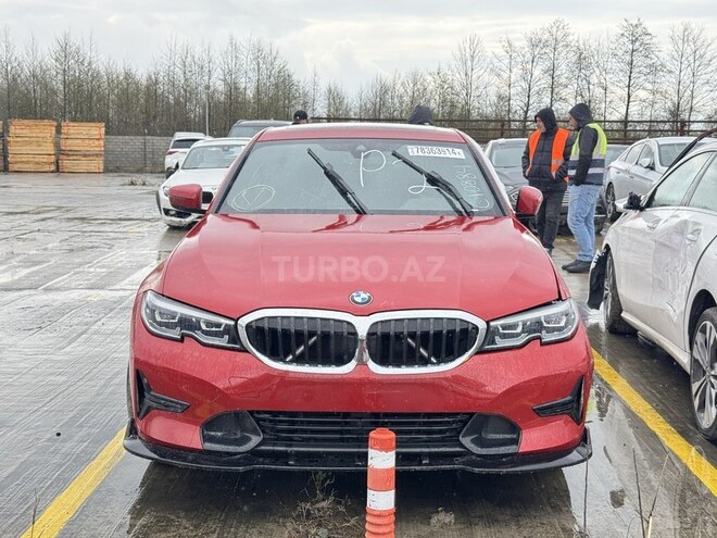 BMW 330-1
