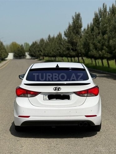 Hyundai Avante 2013, 225,000 km - 1.6 l - Masallı