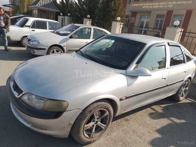 Opel Vectra 1998, 280,000 km - 2.0 l - Şamaxı