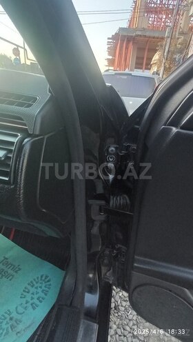 Mercedes E 220 d 1999, 356,000 km - 2.2 l - Bakı
