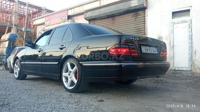 Mercedes E 220 d 1999, 356,000 km - 2.2 l - Bakı