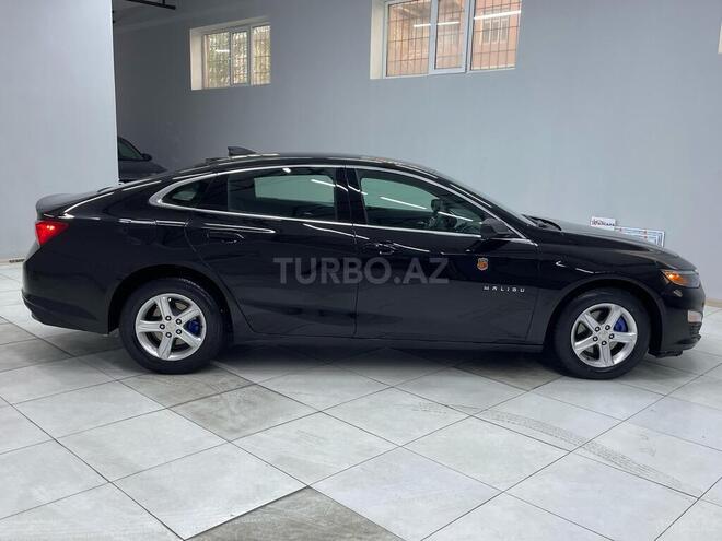Chevrolet Malibu-5
