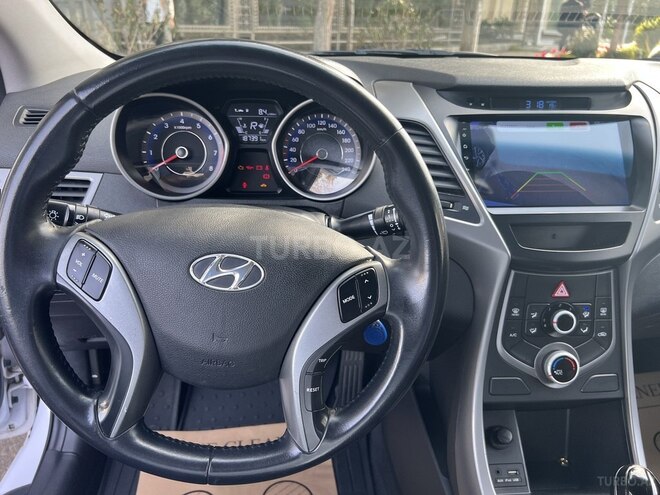 Hyundai Elantra 2015, 187,000 km - 1.6 l - Bakı