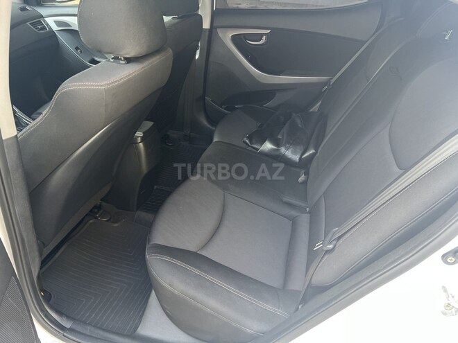 Hyundai Elantra 2015, 187,000 km - 1.6 l - Bakı