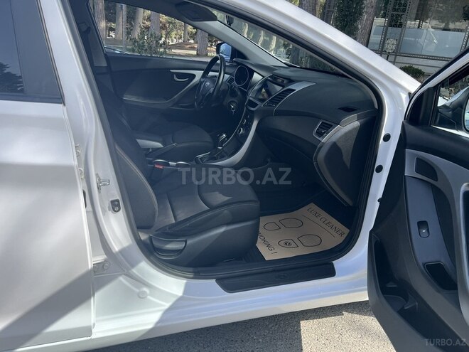 Hyundai Elantra 2015, 187,000 km - 1.6 l - Bakı