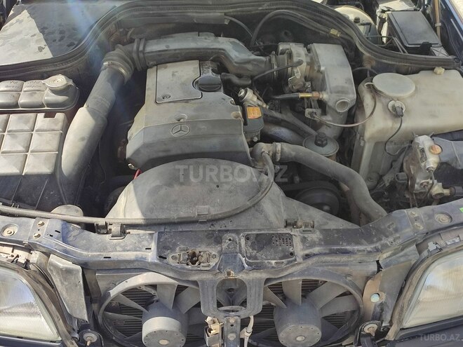 Mercedes C 200 1994, 323,668 km - 2.0 л - Bakı