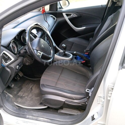 Opel Astra 2012, 306,909 km - 1.3 l - Bakı
