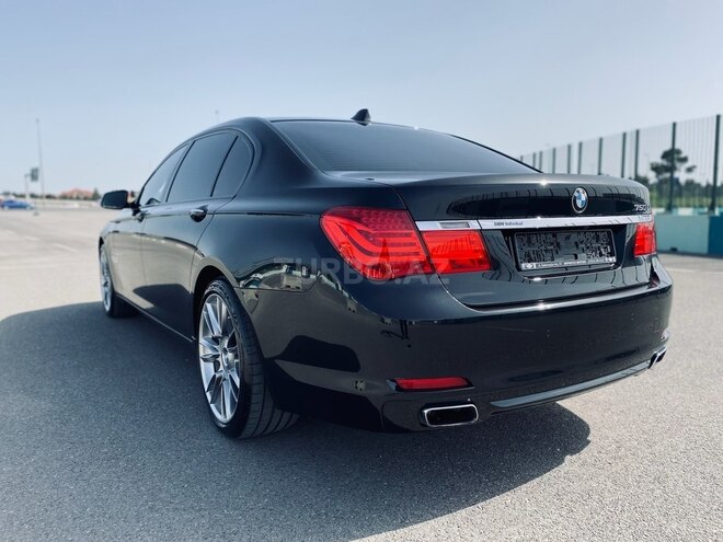BMW 750 2011, 239,350 km - 4.4 l - Bakı