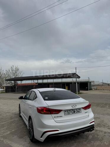Hyundai Elantra 2016, 150,000 km - 1.6 l - Şəmkir