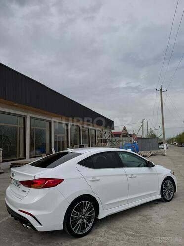 Hyundai Elantra 2016, 150,000 km - 1.6 l - Şəmkir