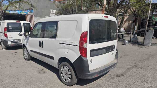 Fiat Doblo 2013, 257,000 km - 1.4 l - Bakı