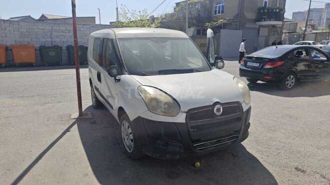 Fiat Doblo 2013, 257,000 km - 1.4 l - Bakı