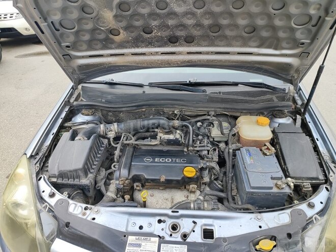 Opel Astra 2005, 230,000 km - 1.4 l - Bakı