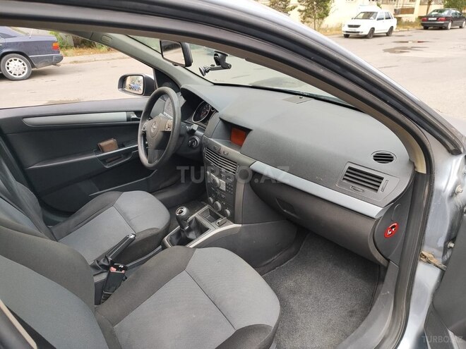 Opel Astra 2005, 230,000 km - 1.4 l - Bakı