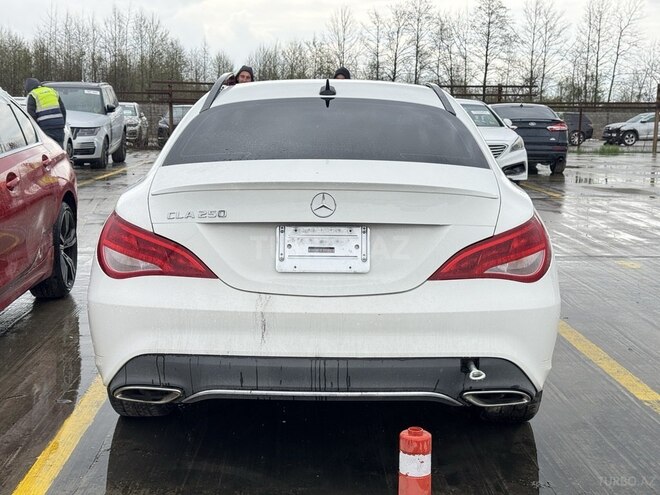 Mercedes CLA 250 2019, 129,684 km - 2.0 л - Bakı