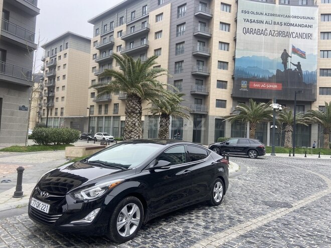 Hyundai Elantra 2015, 127,000 km - 1.8 л - Bakı