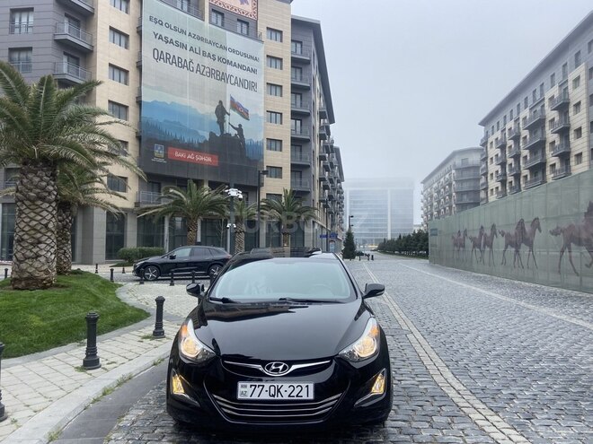 Hyundai Elantra 2015, 127,000 km - 1.8 л - Bakı