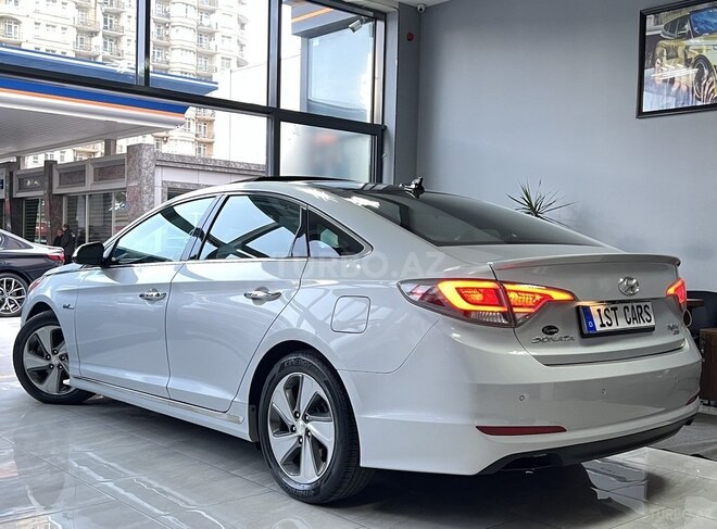 Hyundai Sonata-9