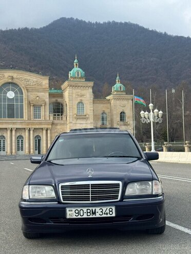Mercedes C 200 2000, 459,352 km - 2.0 l - Qəbələ