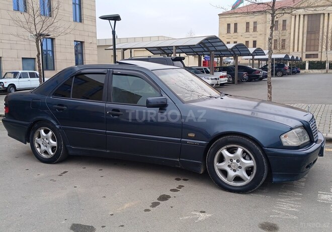 Mercedes C 200 1996, 499,569 km - 2.0 л - Quba