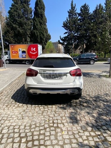 Mercedes GLA 250 2019, 54,700 km - 2.0 l - Bakı