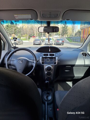 Toyota Yaris 2010, 189,000 km - 1.3 л - Bakı