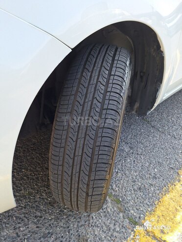 Toyota Yaris 2010, 189,000 km - 1.3 л - Bakı