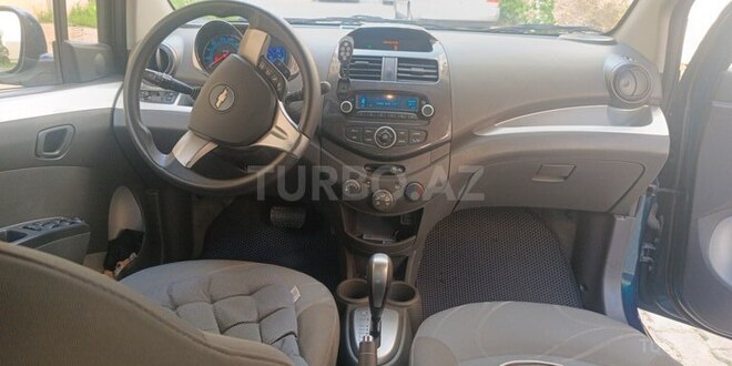 Chevrolet Spark 2023, 80,000 km - 1.3 л - Bakı