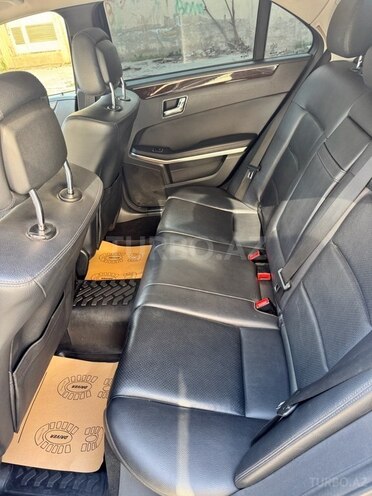 Mercedes E 220 d 2010, 303,000 km - 2.2 l - Bakı
