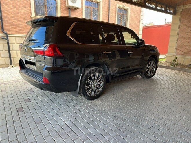 Lexus LX 570 2016, 123,000 km - 5.7 л - Sumqayıt