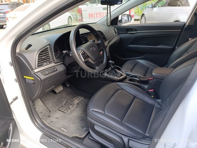 Hyundai Elantra 2018, 128,000 km - 1.6 l - Bakı