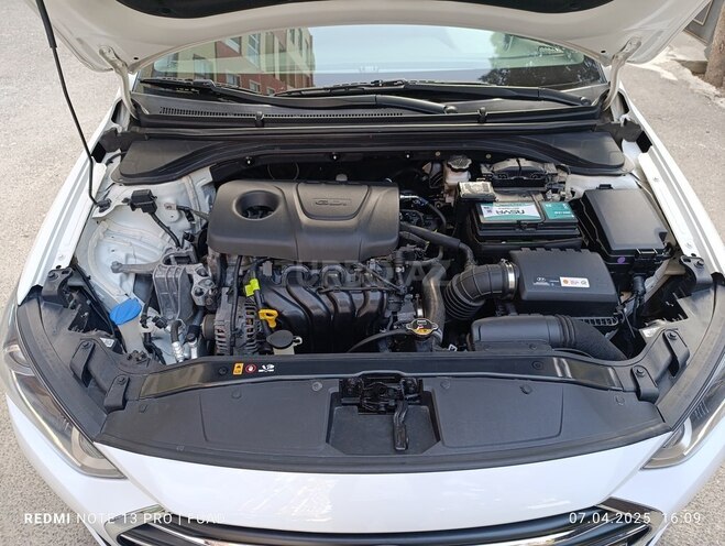 Hyundai Elantra 2018, 128,000 km - 1.6 l - Bakı