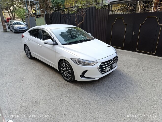 Hyundai Elantra 2018, 128,000 km - 1.6 l - Bakı