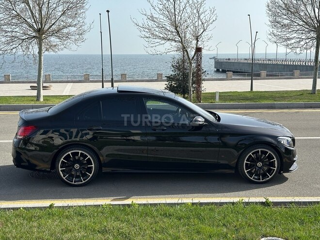 Mercedes C 300 2016, 215,652 km - 2.0 l - Bakı
