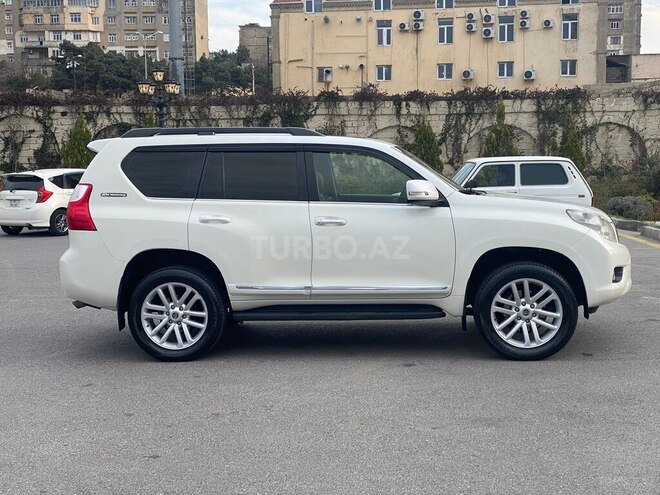 Toyota Land Cruiser Prado 2012, 185,000 km - 2.7 л - Bakı