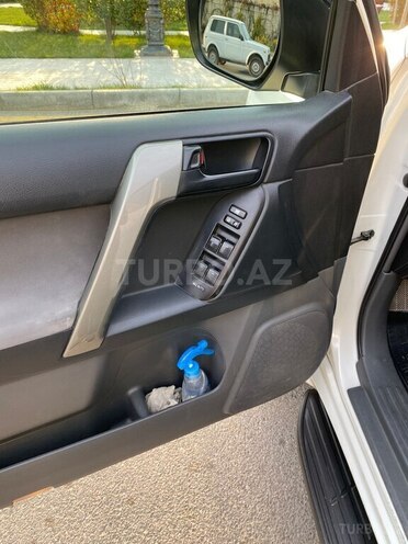 Toyota Land Cruiser Prado 2012, 185,000 km - 2.7 л - Bakı