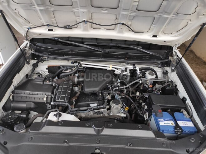 Toyota Land Cruiser Prado 2012, 185,000 km - 2.7 л - Bakı