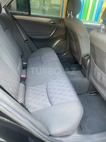 Mercedes C 200 2000, 226,000 km - 2.0 л - Bakı