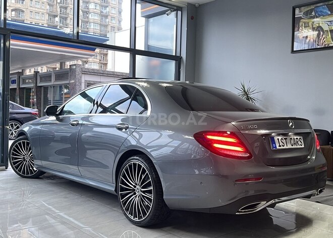 Mercedes E 300 2017, 110,000 km - 2.0 l - Bakı