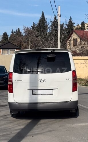 Hyundai H-1 2011, 425,000 km - 2.5 l - Bakı
