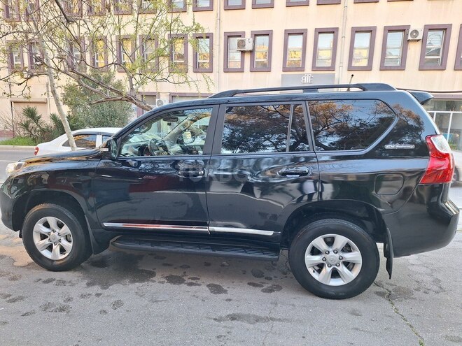Toyota Land Cruiser Prado 2012, 131,000 km - 2.7 л - Bakı