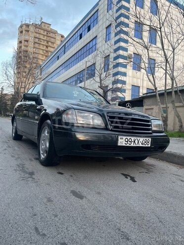 Mercedes C 220 d 1996, 250,000 km - 2.2 л - Quba