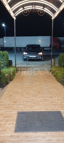 Renault Tondar 2013, 360,960 km - 1.6 л - Salyan