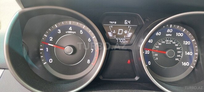 Hyundai Elantra 2015, 12,392 km - 1.8 l - Bakı